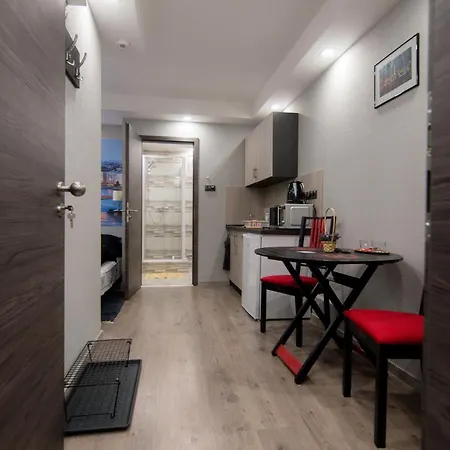 Apartment European *